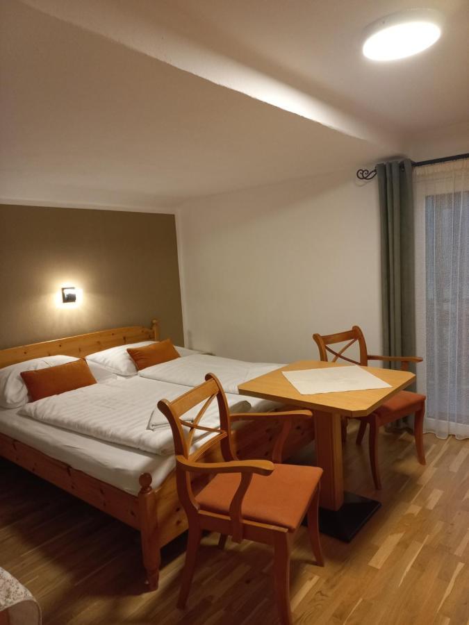Panoramahaus Appartement Radenthein Buitenkant foto